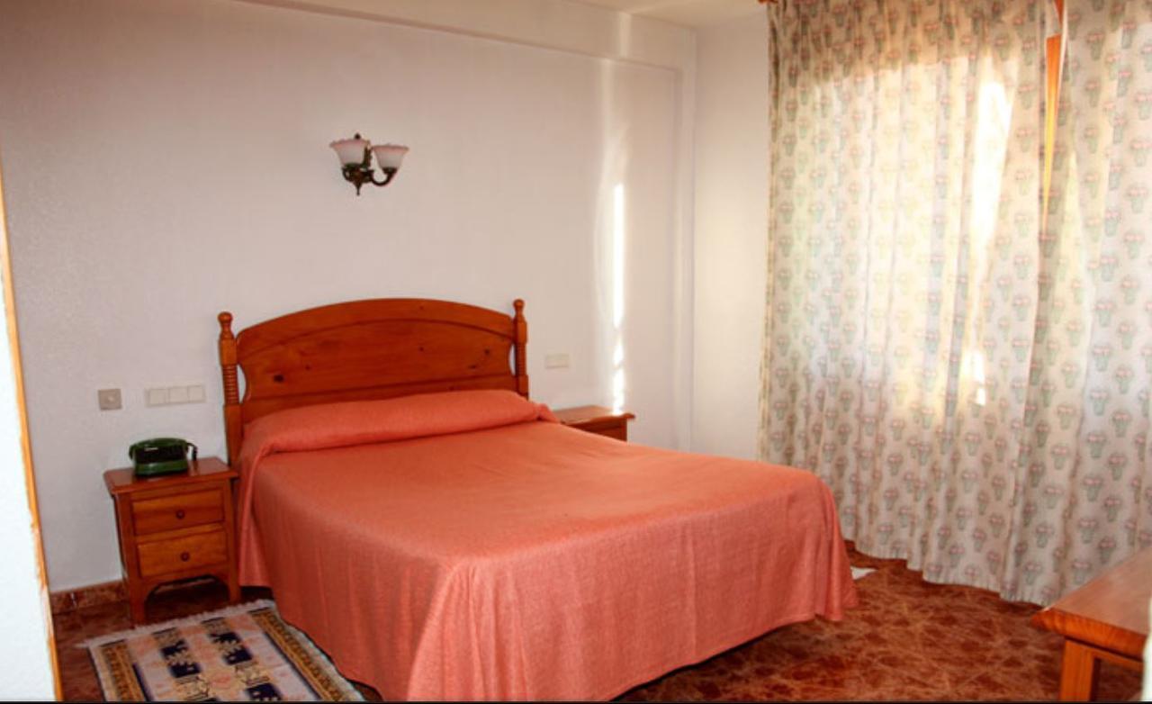 Hotel Los Arcos El Alquián Buitenkant foto